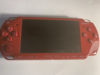 PSP 2008 Красная + 32 Gb (Игры) [USED]