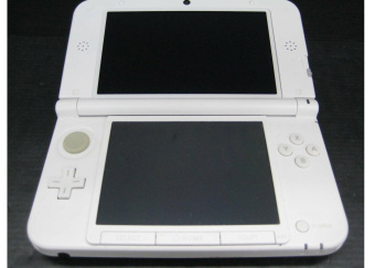 Приставка в идеальном состоянии. Полный набор. Адаптер в комплекте. 3