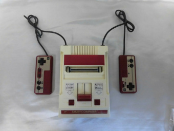 Family Computer (Famicom) 34