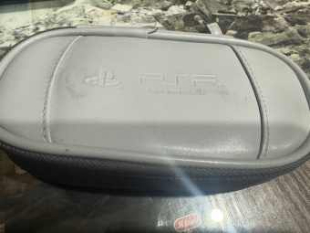 Оригинальная сумка для PSP  Б У
