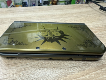 New Nintendo 3DS XL Zelda + 32 Gb (Игры) [USED]