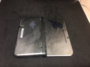 New Nintendo 3DS XL Monster Hunter 4 Ultimate 3