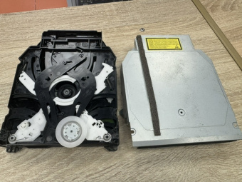 Привод для PS3 на разбор