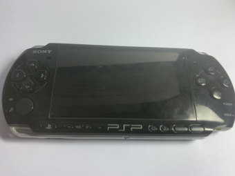PSP 3008 на разбор чёрная неисправная
