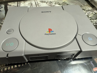 Playstation 1 9002 новая!