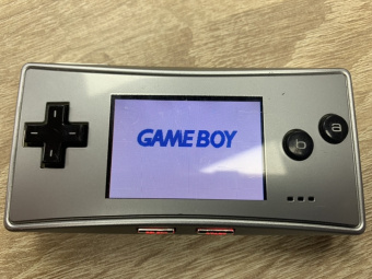 Game Boy Micro серебро