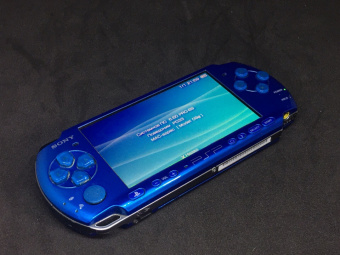 PSP 3000 Blue 4