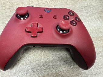 Геймпад беспроводной Xbox One (Красный) неновый