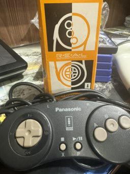 Геймпад Panasonic 3DO FZ-JP2X в коробке