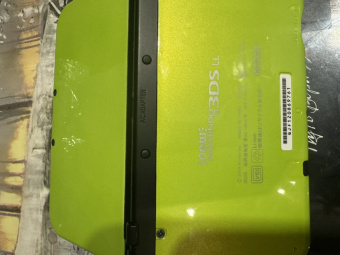 NEW Nintendo 3DS LL XL Lime Black (два IPS) 1