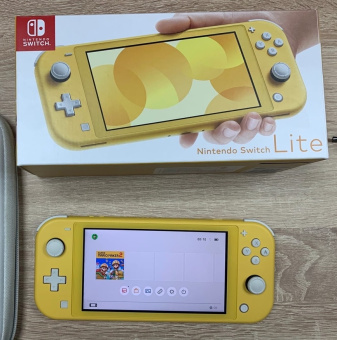 Switch Lite жёлтый