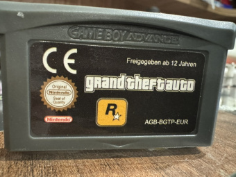 Grand Theft Auto Advance (английская  версия) [GBA]