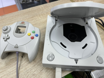 Sega Dreamcast (ретро) [USED] 1