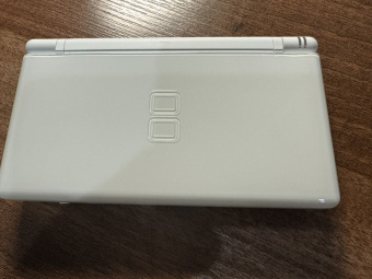 Nintendo DS Lite белая Новая! 2